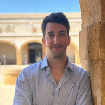 Yanai Elazar